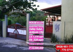 6 Bedroom House for sale in Dela Paz, Rizal