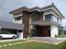 ELEGANT MODERN HOUSE FOR SALE WITH SOLAR PANEL