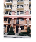 For Rent Studio type Condo with PARKING SLOT at AREZZO PLACE