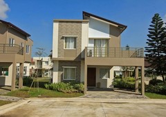 RFO BIG 3 Bedrooms Single Attached 45 minutes from Manila