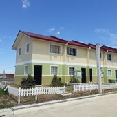 Townhouse in Sto. Tomas Batangas with view of Mt. Makiling