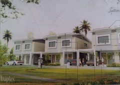 Two storey House with 3 Bedrooms for Sale