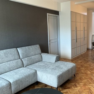 Newly Renovated & Furnished 2BR Condo w/ PRKNG in Asia Tower, Makati