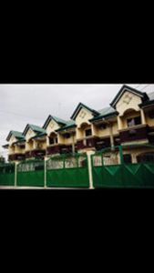 For rent 2 storey gated unfurnished apartment with parking-Balibago - Angeles City - free classifieds in Philippines