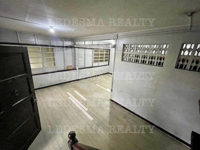 House For Sale In Kamuning, Quezon City