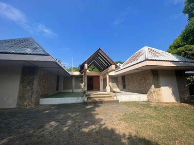 Single Bungalow Resthouse for Sale in Hermosa, Bataan