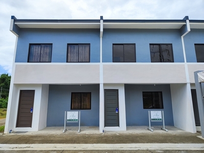 Townhouse For Sale In Poblacion, San Jose Del Monte