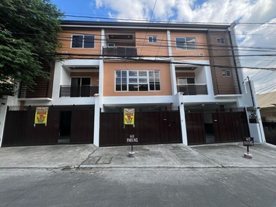 Townhouse For Sale In Quezon City, Metro Manila