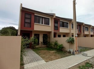 Townhouse For Sale In Bukal Sur, Candelaria