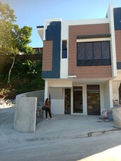 Townhouse For Sale In Santa Cruz, Antipolo