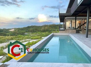 Villa For Sale In Clark, Mabalacat