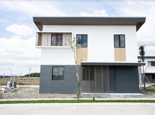 5BR Single Detached House and Lot for Sale in Mexico, Pampanga at Ajoya Pampanga