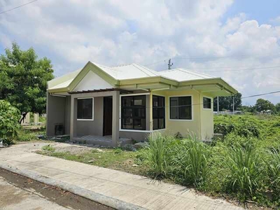 House For Sale In Pakiad, Oton