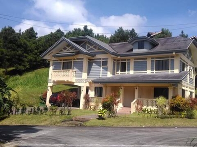 Villa For Sale In Asisan, Tagaytay