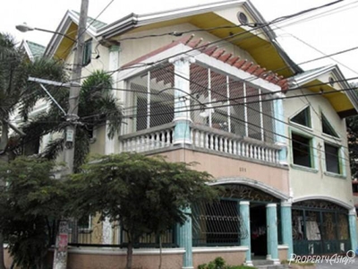 House and lot for sale in Las Piñas City
