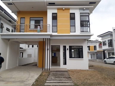 SINGLE DETACHED UNIT FOR RENT IN MINGLANILLA