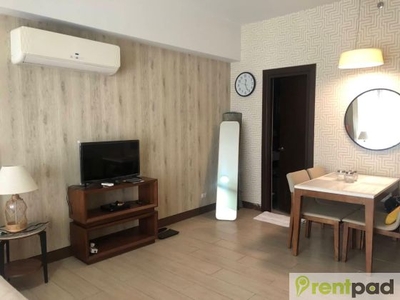 Studio Type Fully Furnished Condo Unit for Rent at Three Central