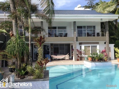 Beach House with Swimming Pool for Sale in Carmen Cebu