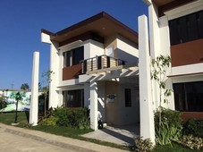 2 Bedroom House for sale in Dasmari?as, Cavite