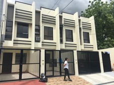 3 Bedrooms and 2 Toilet & Bath SALE HOUSE AND LOT PARANAQUE