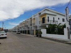 3Bedroom with garage Rent to own townhouse in Quezon City