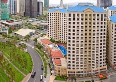3br unit for sale at FORBESWOOD HEIGHTS BGC TAGUIG