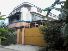 3Storey House w/Upper Deck in Cainta Rizal nr Entrance Gate