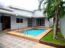 Bungalow House&Lot With Private Pool For Near Clark
