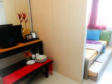 Fully furnished 1BR near ABS CBN GMA SM Trinoma Heart Center