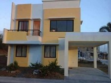 Single Attached House and Lot in Bacoor Cavite Along Molino Boulevard