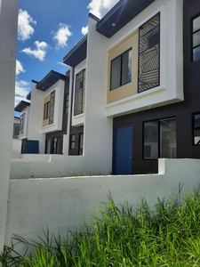 For Sale: 2 Storey Townhouse in PHirst Park Homes Lipa, Batangas