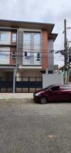 Townhouse For Sale In Alicia, Quezon City