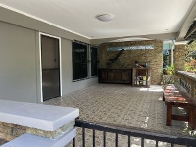 5-Bedroom House and Lot For Sale in Gordon Heights, Olongapo City