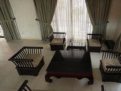4BR House for Rent in BF Homes, Parañaque
