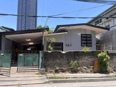 House For Rent In Mandaluyong, Metro Manila