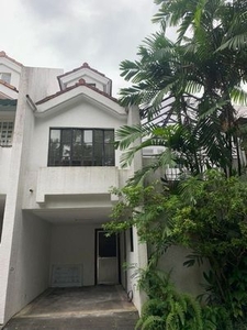 Townhouse For Rent In Quezon City, Metro Manila