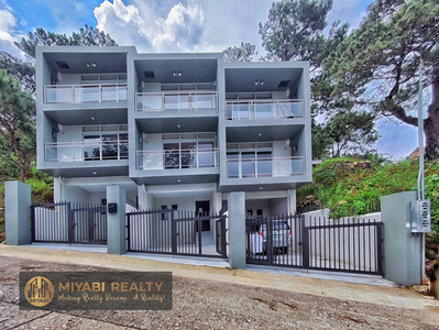 Townhouse For Sale In Bakakeng Central, Baguio