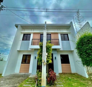 Townhouse For Sale In Sapang Biabas, Mabalacat