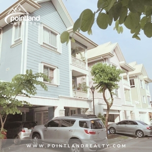 House For Sale In E. Rodriguez, Quezon City