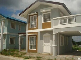 3 Bedrooms 2 Toilet & Bath house and lot rush rush for sale