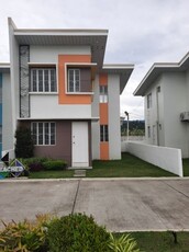 House For Sale In Manibaug Paralaya, Porac