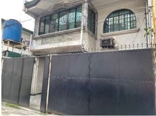 Townhouse For Sale In Loyola Heights, Quezon City