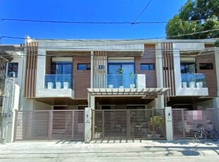 Townhouse For Sale In Sun Valley, Paranaque