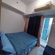 Fully Furnished Condo at SMDC