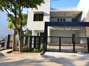 Poblacion, Muntinlupa, House For Sale