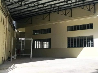 Warehouse for Sale in Brgy Apolonio Samson Balintawak Quezon City