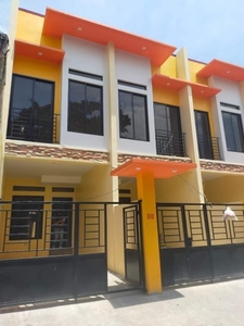 Townhouse For Sale In Calzada, Taguig