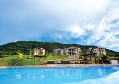 Condo in Highlands 2bedroom 65sqm with view TAgaytay resort