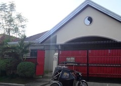 House and lot with 4 BR for rent in Friendship - 35K