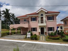 Single Detached House and Lot for sale in Silang Cavite nea
